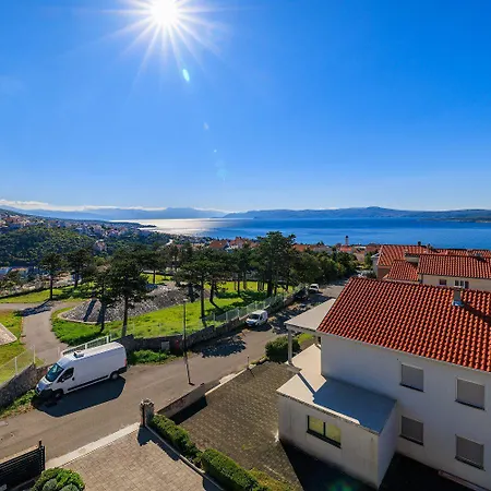 Apartman Modernes Mit Traumhaften Meerblick Zur Insel Krk
