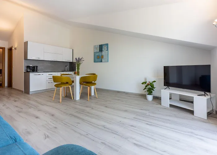 Apartman Modernes Mit Traumhaften Meerblick Zur Insel Krk