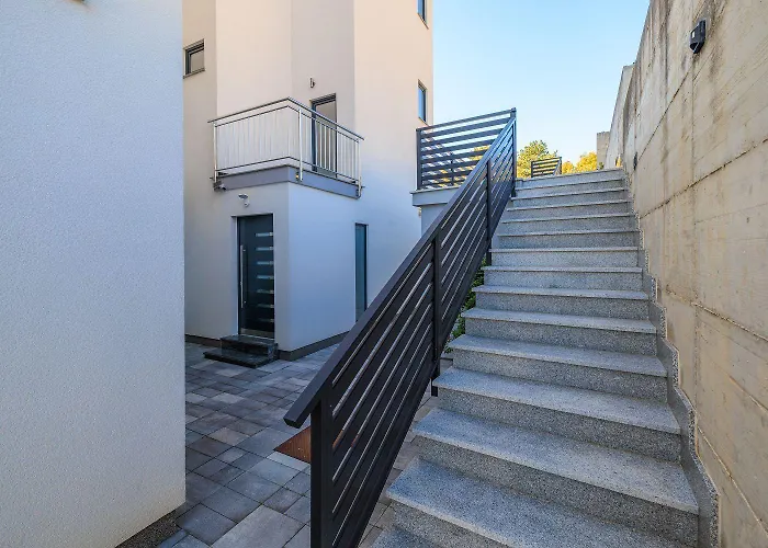 Apartman Modernes Mit Traumhaften Meerblick Zur Insel Krk