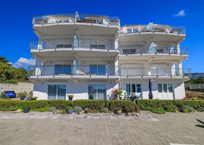 Modernes Mit Traumhaften Meerblick Zur Insel Krk * Crikvenica