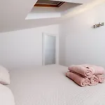 Modernes Mit Traumhaften Meerblick Zur Insel Krk *