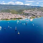 Modernes Mit Traumhaften Meerblick Zur Insel Krk Apartmán